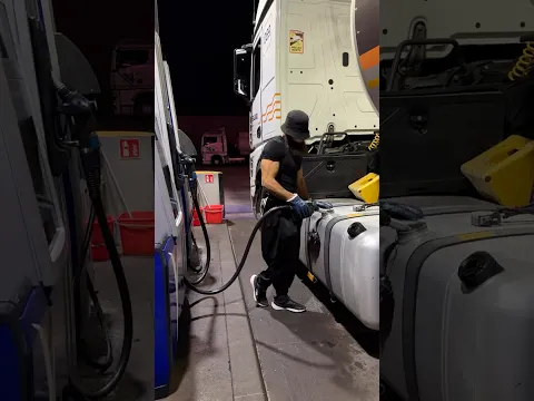 POV: Thursday starts with an early workout for a European truck driver🇪🇺 #motivation #discipline