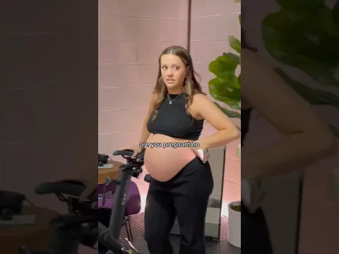 36 weeks pregnant gym tour 😂😂😂 #athomeworkout
