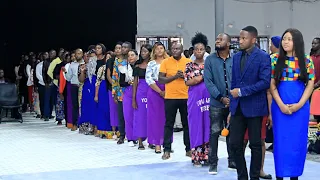 Shocking; Watch How Prophet T L Kelvin prophesied people in a long queue !