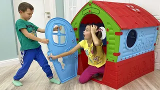 صوفيا وماكس يريدان نفس المسرح للأطفال | قصص للأطفال