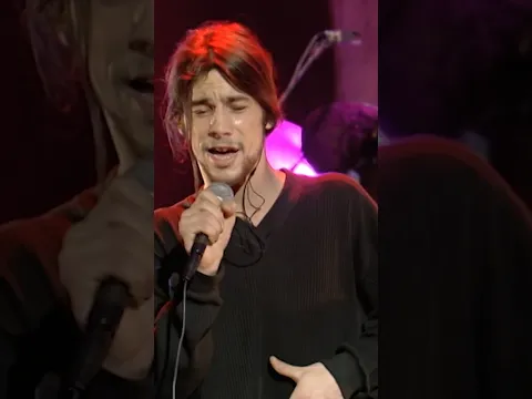 Do-do-do-do-do, da-da-do, da-da-do-do 🎶 ‘Too Young To Die’ 1993! #jamiroquai #90smusic #livemusic