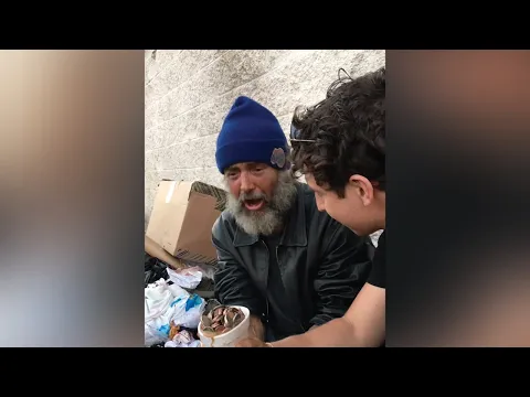 HOMELESS MAN REACTS TO MAGIC! - #Shorts