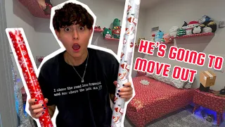 I WRAPPED UP MY ROOMMATE'S BEDROOM 🎁