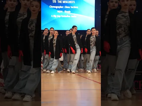 We don’t follow the beat… we own it! #TheMISCHIEFS #viraldance #hiphopvibes  dc: Elena Terzieva