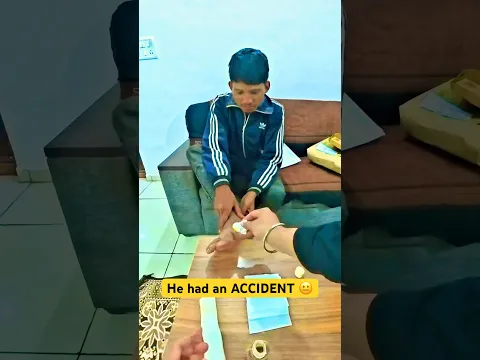 Delivery Boy Ko Lagi Chott 😐 Bike Se Hua Accident😐 Ek Choti Si Help❤️😇 #shorts #ytshorts
