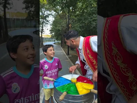 unbelievable ice cream seller tricks an innocent kid #shortvideo