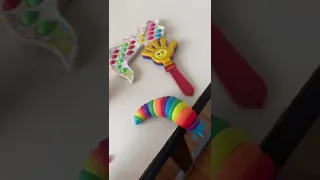 Cande tradeando fidget toys y pop It #parati #graciasporapoyar #tradeo #fidgettoysplus #divertido 