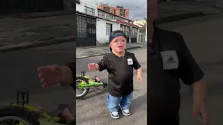 El que menos corre, vuela