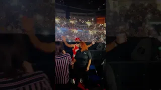 Fanatico Se Hace Pasar Por Eladio Carrion Durante Concierto Coliseo PR I DUVM