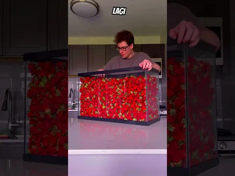 30,000 Strawberry Eating Challenge #shorts