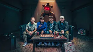 Une nuit pour survivre (Fnaf IRL) avec Inoxtag, Michou et Nico