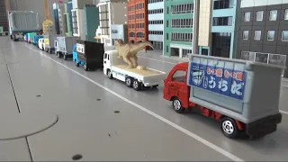 10대 트럭 자동차, 덤프트럭에 싣기 10 truck cars loaded into dump trucks
