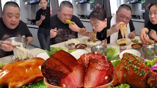 Ông chồng ngốc của tôi lại giấu món thịt lợn kho đi. Tôi có thể ăn nó như thế nào