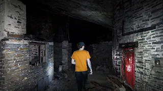 We found a Lost ‘Town’ 500ft Deep Underground