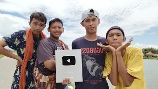Nobar Malam Minggu Gays Yuk Senggol