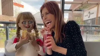 Annabelle having fun, Annabelle s’amuse bien￼🤙🏼🤪🫠