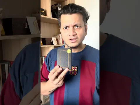 TINY IPHONE 🤏📱😱 #shorts #youtubeshorts #cricket #unboxing #ball #iphone #boxofvengeance