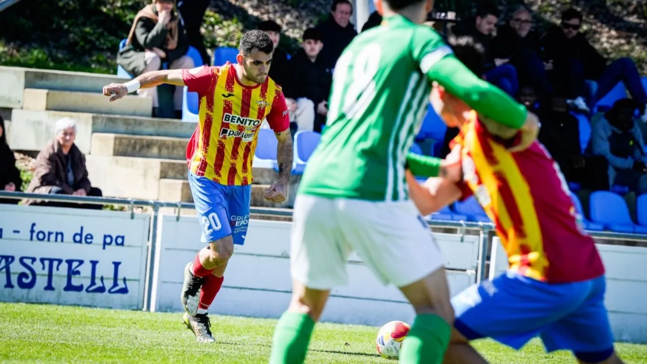L’enfrontament entre Tona i Peralada acaba sense gols, com en el partit de la primera volta