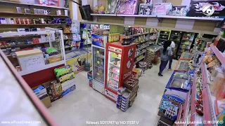 صاحب اسواق يترك المحل فارغ ويكتب (اشتري ما تريد وادفع الثمن, شكراً لامانتك) شوفوا شصار !! 😱😳