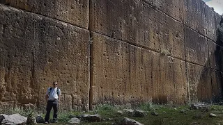 Massive Pre-Historic Mega Structure That CAN NOT Be Explained: Baalbek