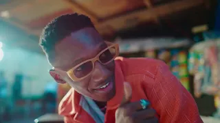 Yung Willis- Givin Dem (feat. Timaya & Kabusa Oriental Choir ) [Official Music Video]