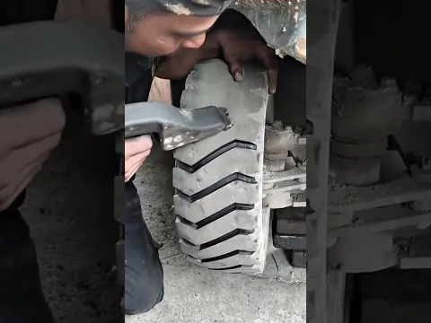 Repair process of tire anti-slip lines