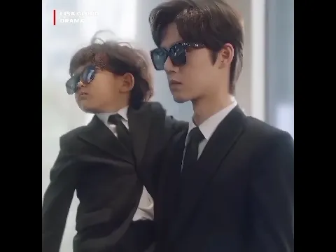 Father and son Next level entry 😻🔥 C drama 🎭 ~ Please Be My Family #shortvideo #viral #cdramaedits
