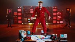 LOOK MUM NO COMPUTER - Eins, Zwei, Drei - Official Music Video