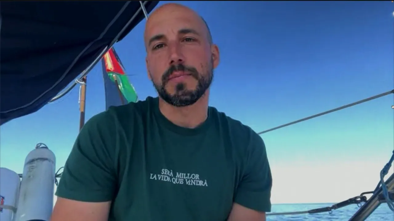 L’osonenc Pau Pérez, membre de la flotilla denuncia la intercepció d’Israel