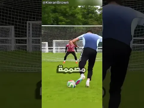 لما الذكاء الاصطناعي يخترع حركات كروية😂