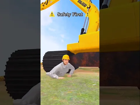 भूल कर भी ऐसा काम ना करें 🥵😰 safety 🦺 first danger work 🫨#shorts #shortfeed #tiktok #safetyfirst #yt