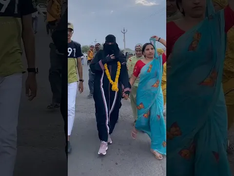 Paidal Hajj by Sana Ansari