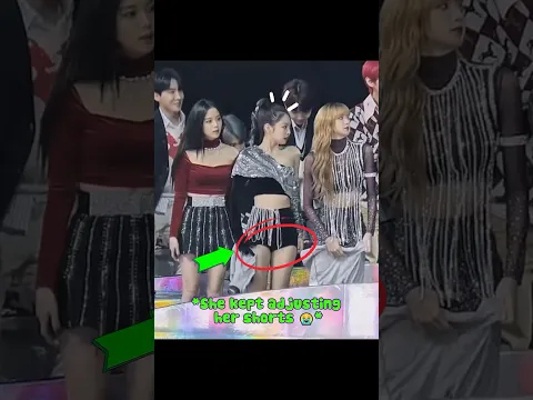 Jennie Felt A Bit Uncomfortable 🥺 Taehyung Stepped In To Help 💖 #shorts #blackpink #jennie #taehyung