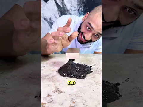 What Does Venom Really Look Like Under a Microscope?