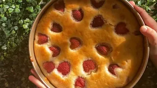 كيكة فراولة بأسهل وأهضم طريقة من ليمار و صوفيا ، بس قولكم ليش ما صورناها كتير  شو صار #كيك