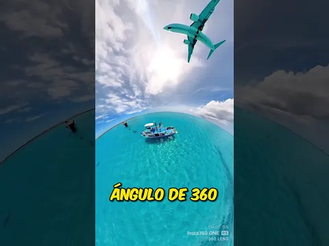 Tiró Su Cámara Al Agua.... 💧😱