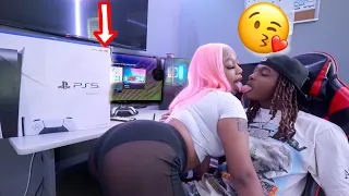 RANDOMLY KISSING & GRABBING MY EX DURING ARGUMENTS😘🙈 *gone right* (I ASKED HER TO BE MY GIRLFRIEND)💍