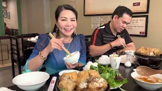 Ngọc Huyền và Chồng Khen Quá Khen Món Nem Ráng Cua Bể Đặc Biệt Tại Hà Nội