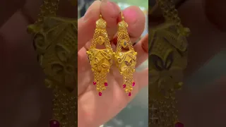 Gold sets and jewellery designs