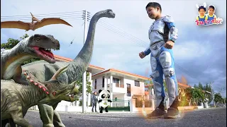 Giant Ryu VS dinosaur