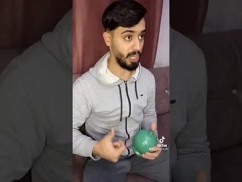 لما تخبي مصروفك وانت صغير 😂😂 Ahmad Mahroom