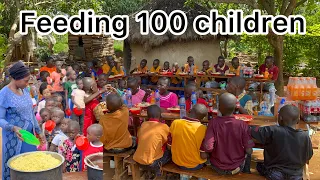 We feed 100 children everyday/They are all orphans that need a hand of support 🙏❤️