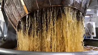 Large Amount Food Making in Food Factory / 음식 공장의 대량 생산 몰아보기