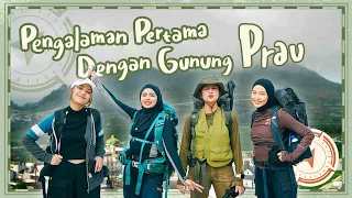 Naik Gunung Prau, Ditemenin Dara Arafah (Pengalaman Pertama Jadi Pendaki) - #KVLOG134
