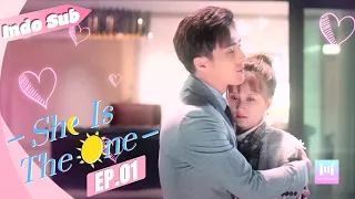 [Indo Sub] She is The One 01 "Hanya mencintaimu" | 全世界都不如你 01 (Tim Pei, Li Nuo, Li Junfeng)