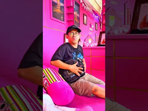 Kelaparan Makan Donat Jumbo