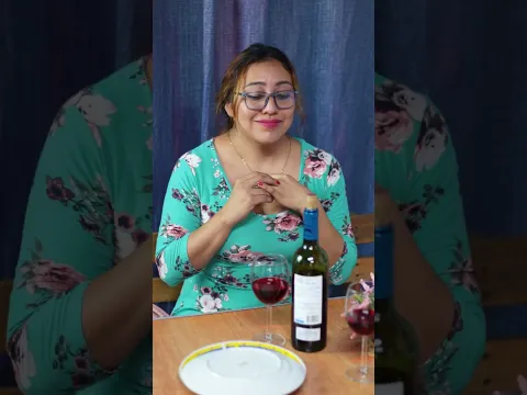 #short Ella penso que le pediria matrimonio