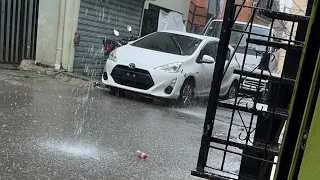 Ta lloviendo  #semanarecord #humor #bodega #comedia #rd