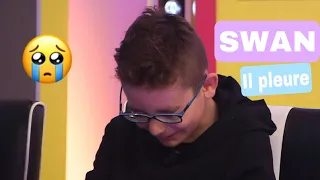 SWAN PLEURE! DÉCOUVREZ POURQUOI..