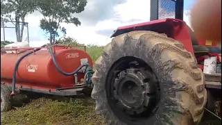 Trator Massey Ferguson 